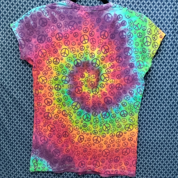 Pima Apparel - Womens short sleeve tiedye top with purple peace signs. Size- XL - Picture 4 of 4